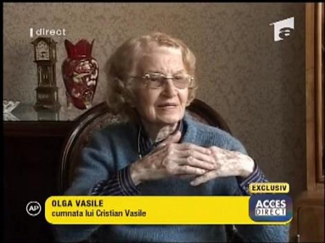 Femeile l-au distrus pe Cristian Vasile