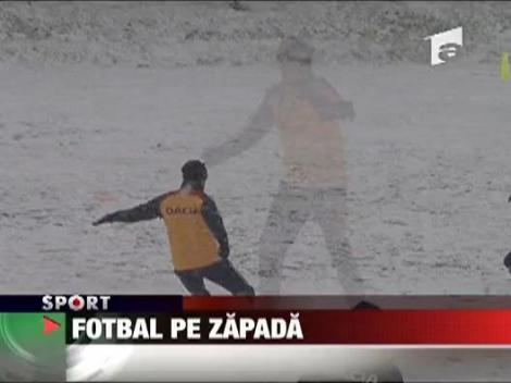 Fotbal pe zapada