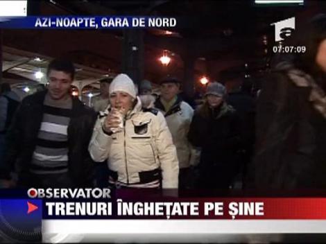 Trenuri inghetate pe sine