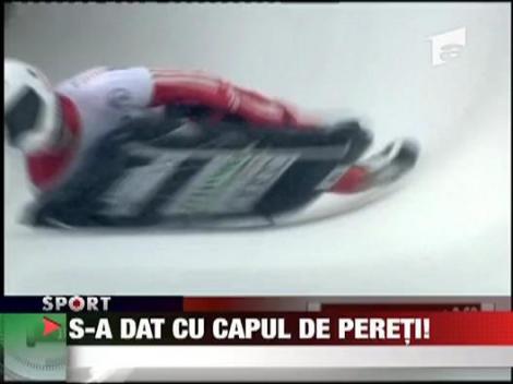 S-a dat cu capul de pereti