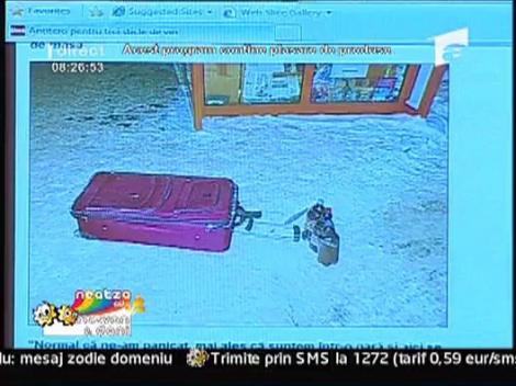 Dezamorsare fulger! Geamantan suspect!