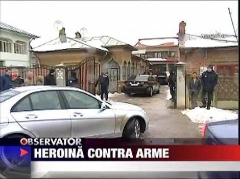 Heroina contra arme