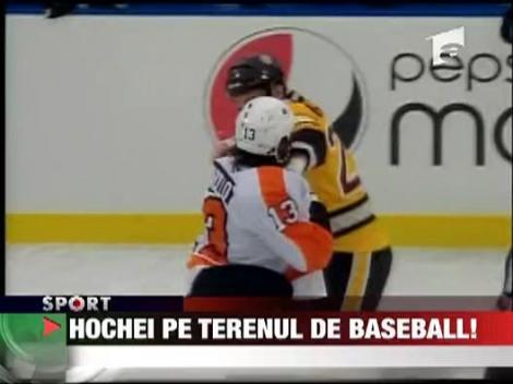 Hochei, pe terenul de baseball!