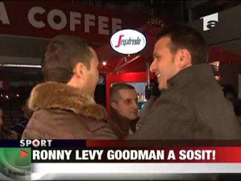 Ronny Levy Goodman a sosit!