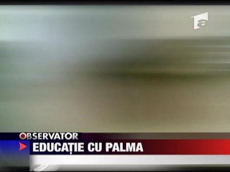 Educatie cu palma la Caras-Severin
