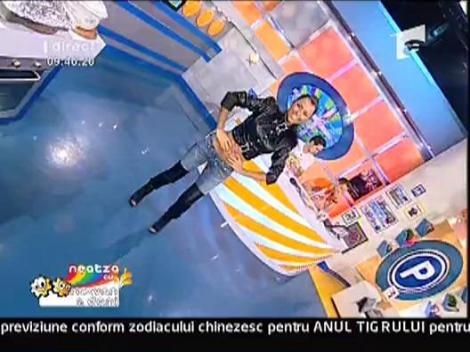 Adriana Antoni - Si desculta as fugi