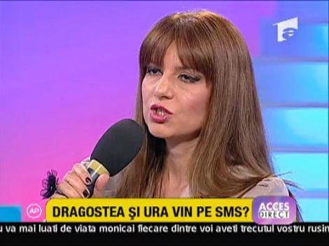 Dragostea si ura vin prin sms la Moni si Ricky?