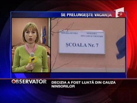 Codul portocaliu prelungeste vacanta copiilor.