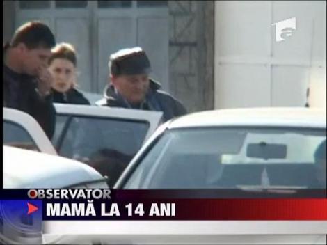 Mama la 14 ani