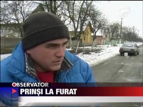 Surprinsi la furat de motorina