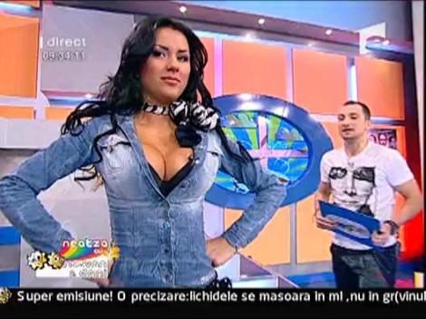 Daniela isi numara fustele