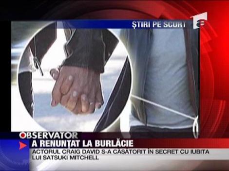 Daniel Craig a renuntat la burlacie