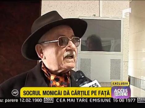 Socrul Monicai da cartile pe fata