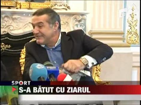 Gigi Becali s-a batut cu ziarul