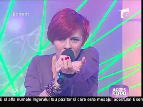 Tina G - Love is war