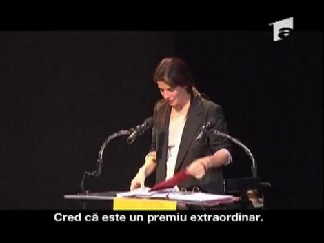 Sandra Bullock a primit Zmeura de Aur