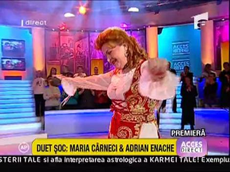 Maria Carneci & Adrian Enache canta muzica de petrecere