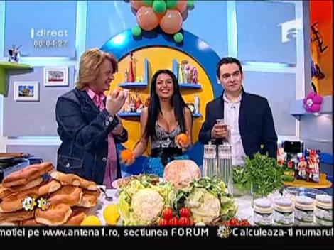 Daniela "Si-mul-ea-za"