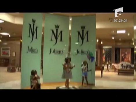 Lucrurile lui Michael Jackson scoase la licitatie