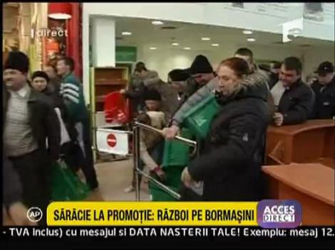 Imagini socante: s-au calcat in picioare pentru bormasini !