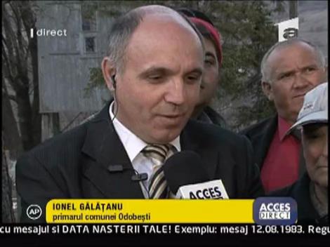 Primar agresiv filmat cu camera ascunsa, neaga totul