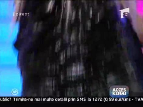 Lala si doua dansatoare sexy, la Acces Direct