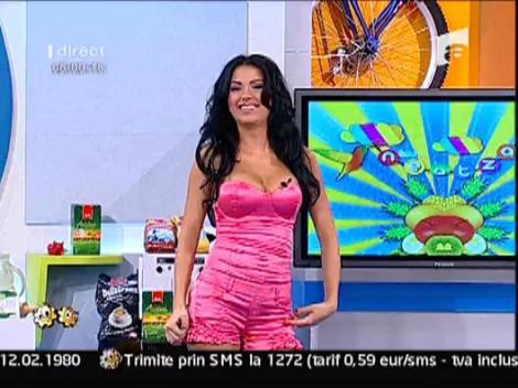 Daniela si Valorosu, costumatiile zilei