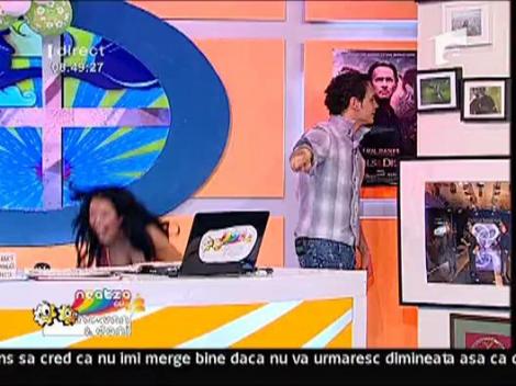 Protestatari pentru blonda lui Bote