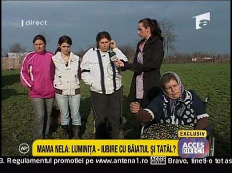 Mama Nela isi acuza nora ca i-a furat baiatul si barbatul