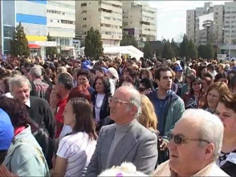 Profesorii nu renunta la proteste