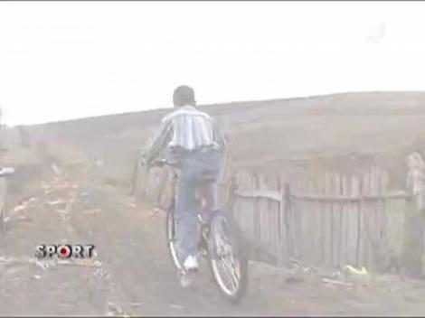 Marica l-a rasplatit pe eroul de 11 ani din Iasi