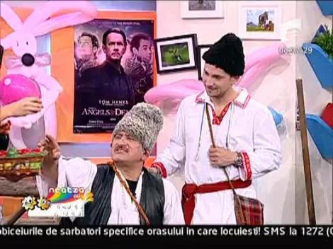 Crudu sparge ouale invitatilor