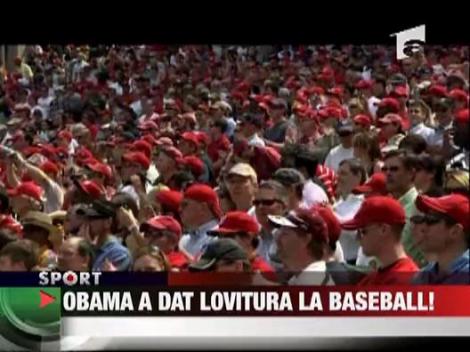 Barack Obama a dat lovitura de incepere in sezonul de Baseball