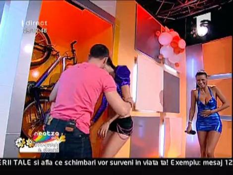 Dani Otil, satul de chiloteii Roxanei Dita