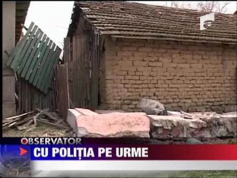 Cu politia pe urme