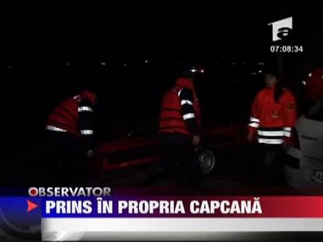 S-a inecat in propria-i plasa de peste