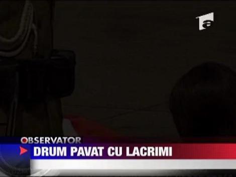 Drum pavat cu lacrimi! Prima Doamna a venit acasa!