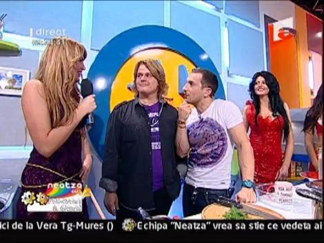 Claudia (Kittens): "Beau 4 litri de apa, zilnic"