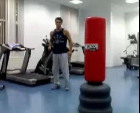 Mircea Badea da la sac