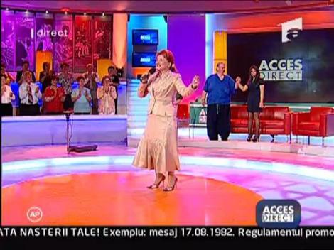 Maria Carneci a cantat la Acces Direct
