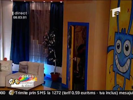 Soldatul Universal, Xena, Brusc Willis si Spaima Ananasului