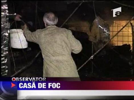 Au ramas fara casa din cauza unui incendiu