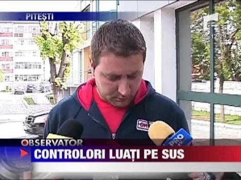Controlori luati pe sus