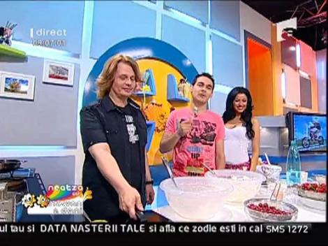 Vladutz gateste azi "clatite neastamparate"