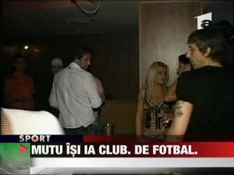 Mutu isi ia club de fotbal