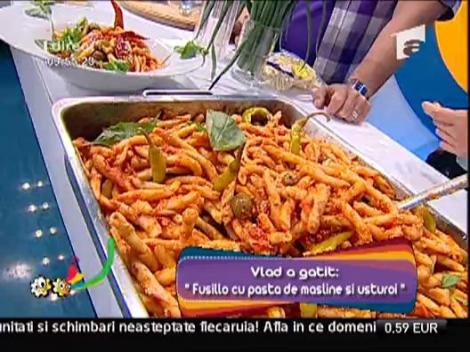 Fusilo cu pasta de masline  si usturoi