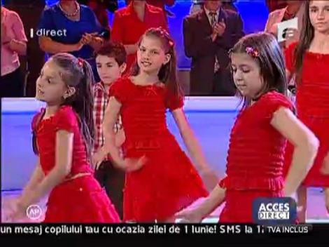 Trupa de copii Rall's au dansat la Acces Direct
