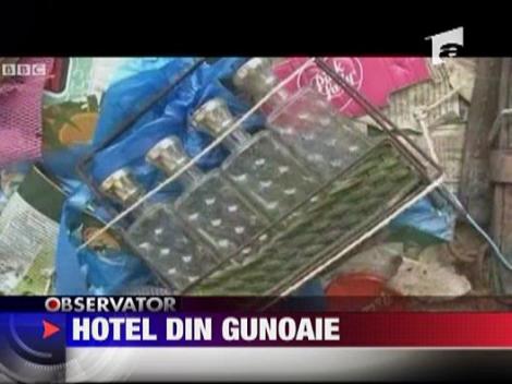 Hotel din gunoaie la Roma