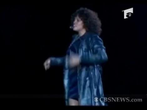Whitney Houston s-a ingrasat