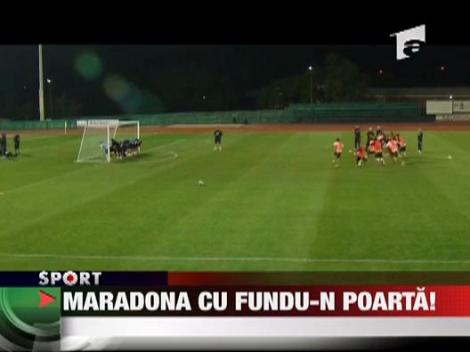 Maradona cu fundu-n poarta